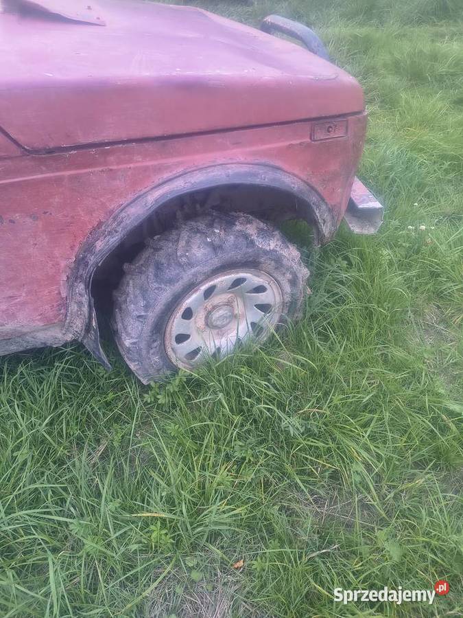 Łada niva części podkarpackie Dźwiniacz Dolny sprzedam