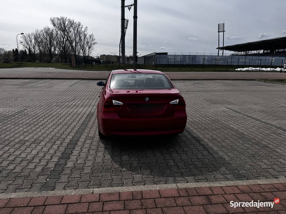 BMW E90 318i Sedan 2008 Czerwony Zadbany