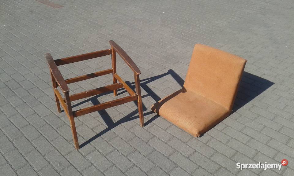 Fotel PRL do małych wnętrzlekki ciekawy design pomorskie Gdynia