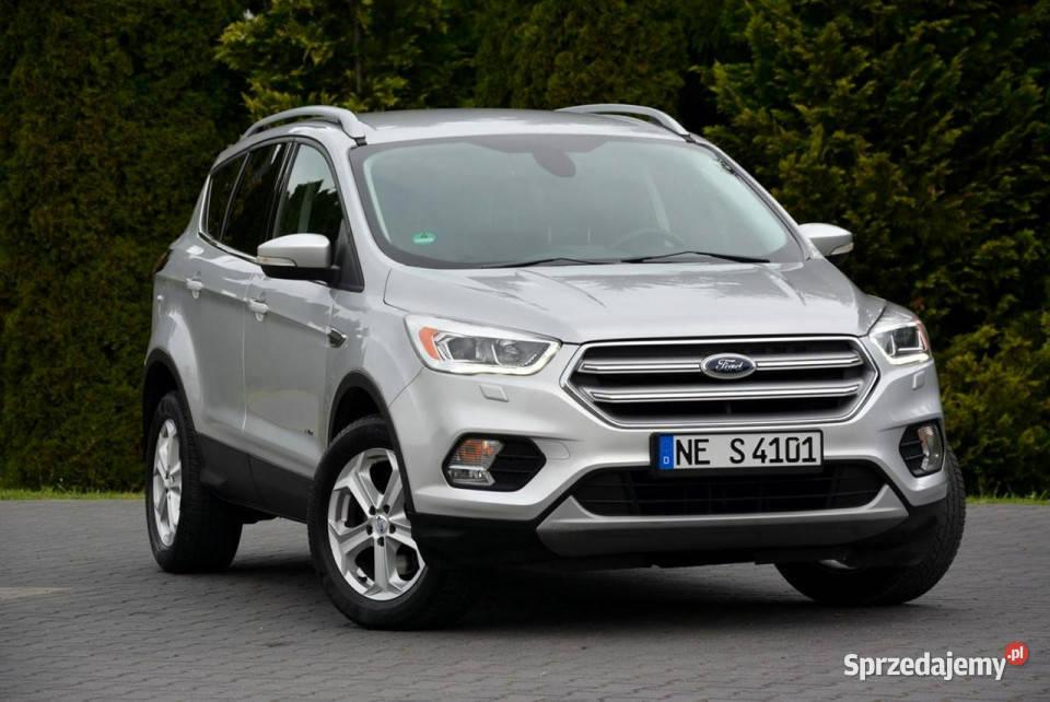 Ford Kuga Titanium 4WD półSkóry Ledy Navi mazowieckie Ostrów Mazowiecka sprzedam