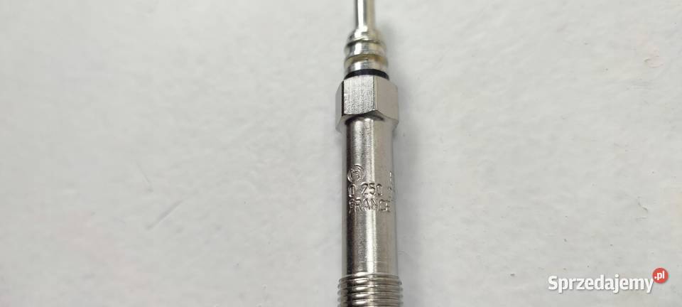 ŚWIECA ŻAROWA ALFA ROMEO 147 19 JTD 46754154 sprzedam