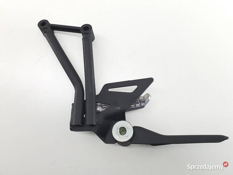 KAWASAKI Z125 SET PODNÓŻEK PASAŻERA TYŁ PRAWY
