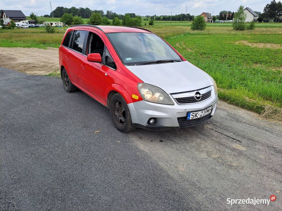 Zafira 17 2012r Rok produkcji 2012 Chocznia