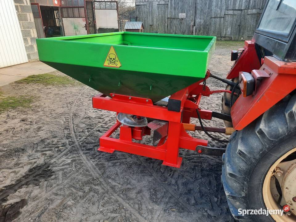 Rozsiewacz nawozu Agro Promar 600800 Rozsiewacze nawozów Wielki Buczek