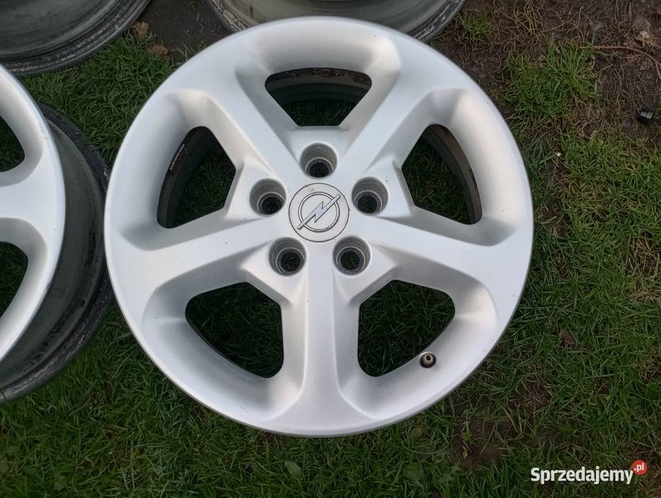 Alufelgi 16 5x110 et44 Opel Astra Signum Vectra Włocławek