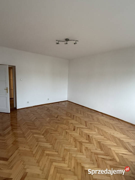 Do wynajęcia mieszkanie w ścisłym centrum