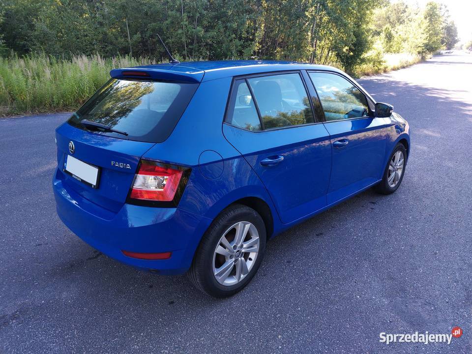 Skoda FABIA III LIFT 10MPI GAZ klima KAMERA isofix Łódź sprzedam