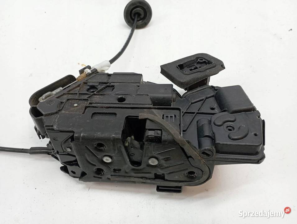 ZAMEK DRZWI TYŁ PRAWY 5TA839016H Skoda Superb