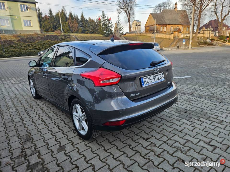 Ford Focus 10 EcoBoost startstop TITANIUM piekny 998cm3