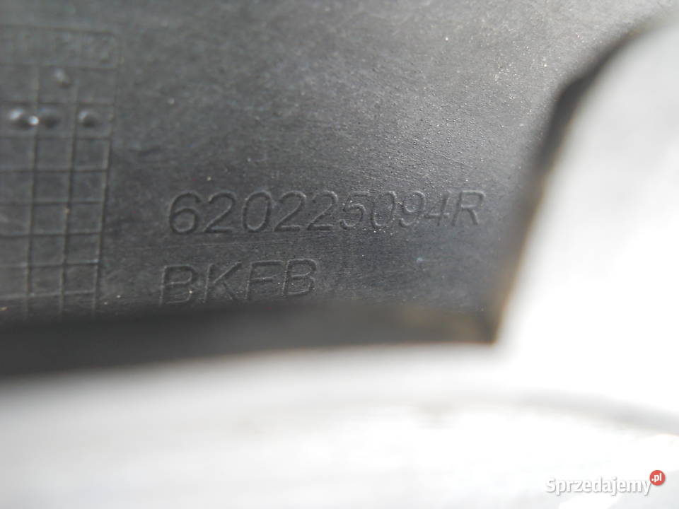 RENAULT MEGANE IV ZDERZAK PRZEDNI PRZÓD osobowe Siechnice sprzedam