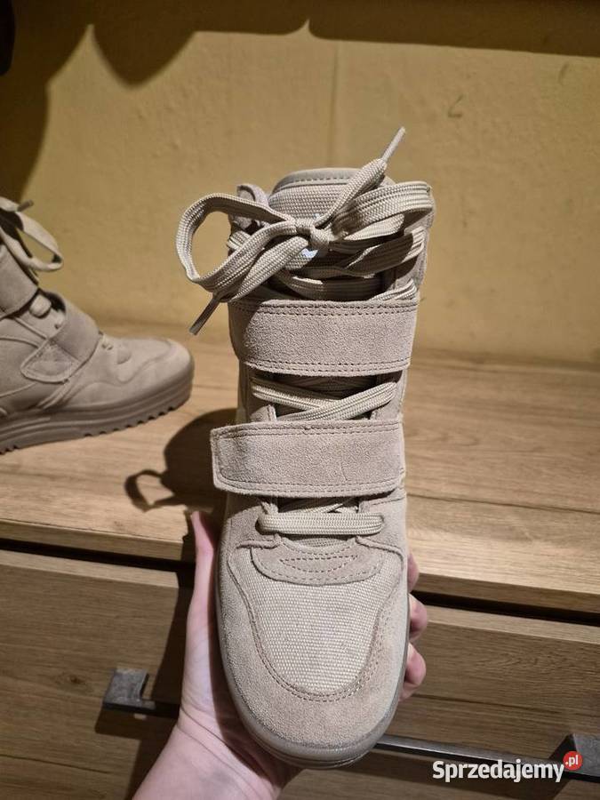 Botki sportowe z wewnętrznymi koturnami Obuwie sportowe Opole sprzedam