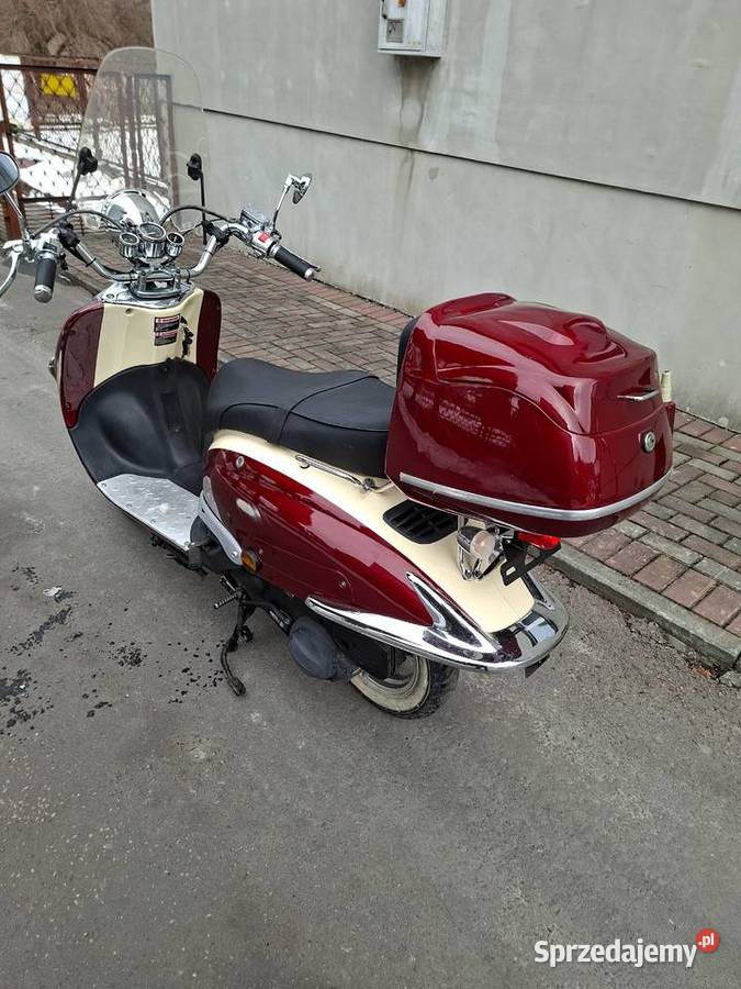Skuter 125 ZNEN świeżo sprowadzony 2016 niski skuter Pozostałe Ostrowiec Świętokrzyski sprzedam