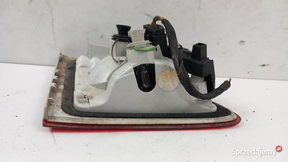 BMW 5 E61 LIFT KOMBI LAMPA TYŁ PRAWY W KLAPĘ Zbierkowo