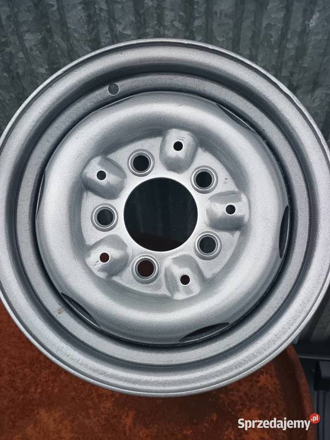 Mercedes kaczka 310 most Strachocina