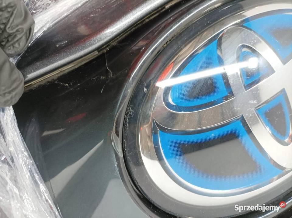ZDERZAK PRZÓD 1G3 PLUGIN Toyota Prius IV 2015