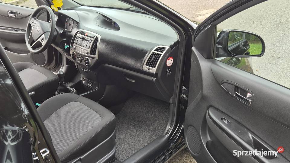 HYUNDAI I20 LIFT 12B OPŁACONY Z NIEMIEC KLIMA światła przeciwmgielne świętokrzyskie Końskie