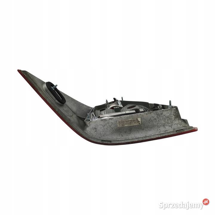 LAMPA PRAWA Mercedes W203 tylna tylnia prawy tył Lampy tylne Chełm