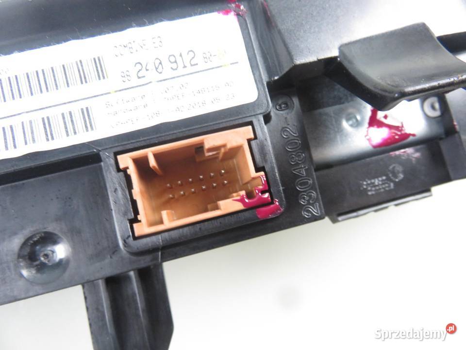 LICZNIK CITROEN C4 CACTUS 12 THP 110 HNZ