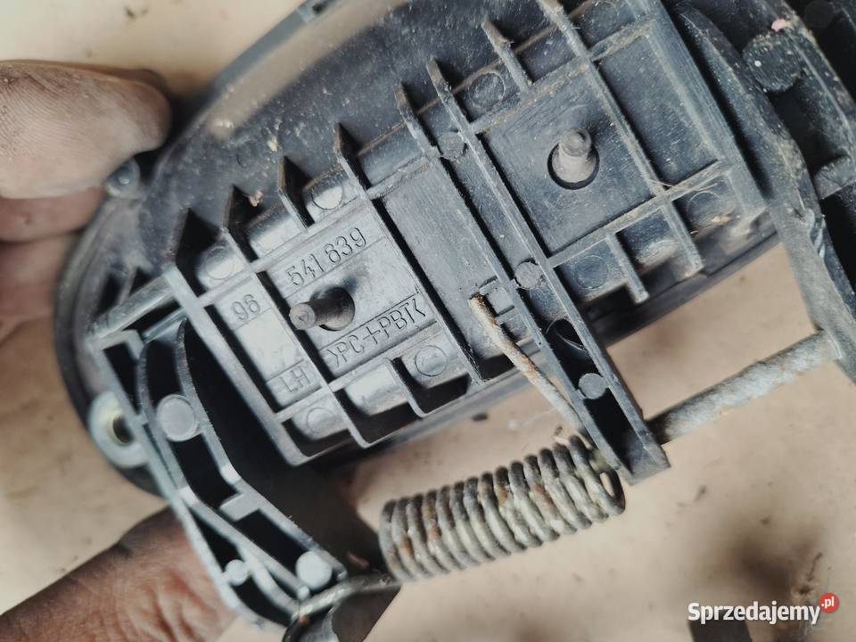 DAEWOO CHEVROLET KALOS klamka przód tył prawa klamki Kamień-Kolonia sprzedam