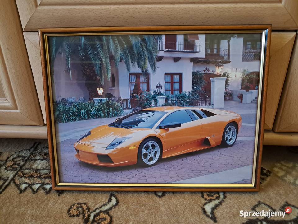 Obrazek szklony w drewnianej ramce