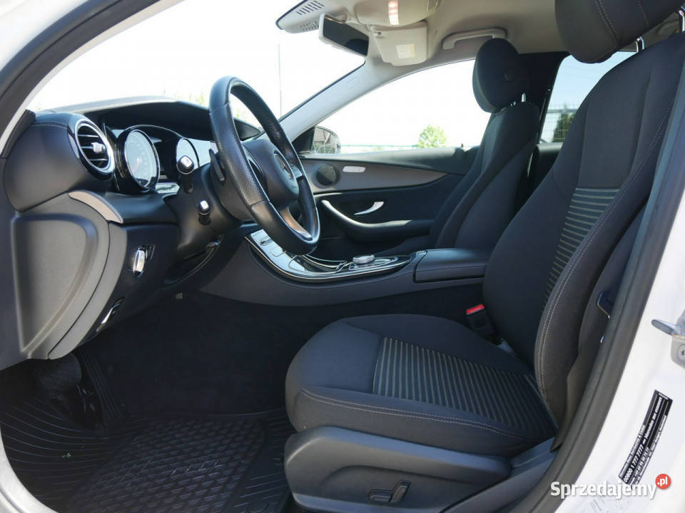 Mercedes E 220 20D 220D 194 Eu6 Sedan Automat Goczałkowice-Zdrój