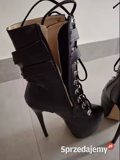 Botki w kolorze czarnym wiązane obcas 165 Świdnica
