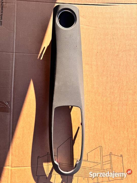 Dekorplastik deski rozdzielczej Toyota Yaris III Brzesko