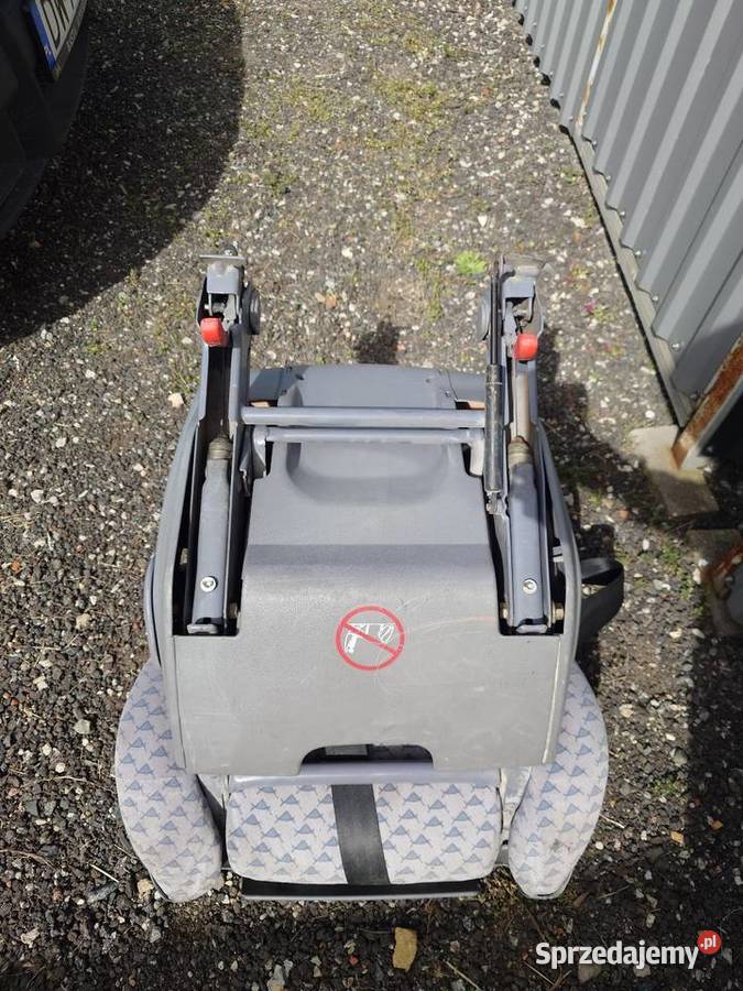 Fotel Vklasa Vito 638 podłokietnik dolnośląskie