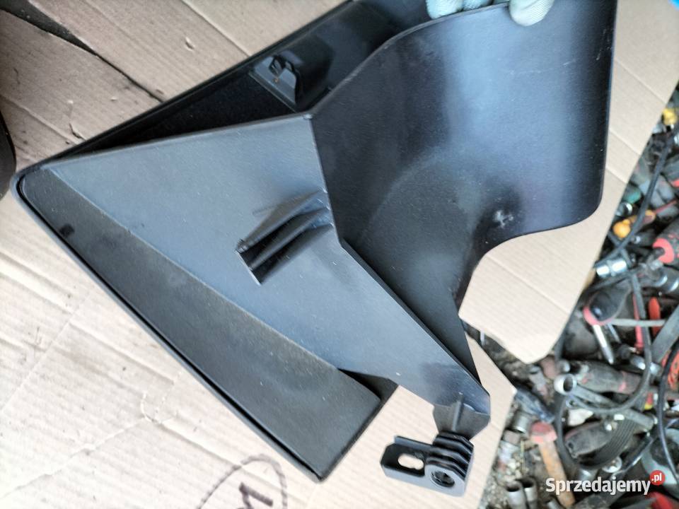 AUDI 80 B3 80B3 SCHOWEK PASAŻERA osobowe Kamień-Kolonia