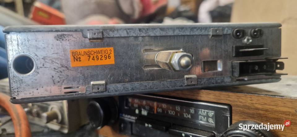 vw golf mk1 radio braunschweig 2 sprawne 171 035 Pozostałe Łódź sprzedam