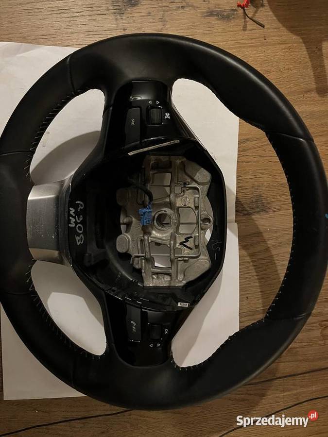 Kierownica wielofukcyjna skórzana Peugeot 308 mazowieckie Legionowo