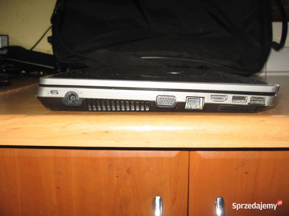 HP nowy 144 maly lekki aluminiowy I5 ssd