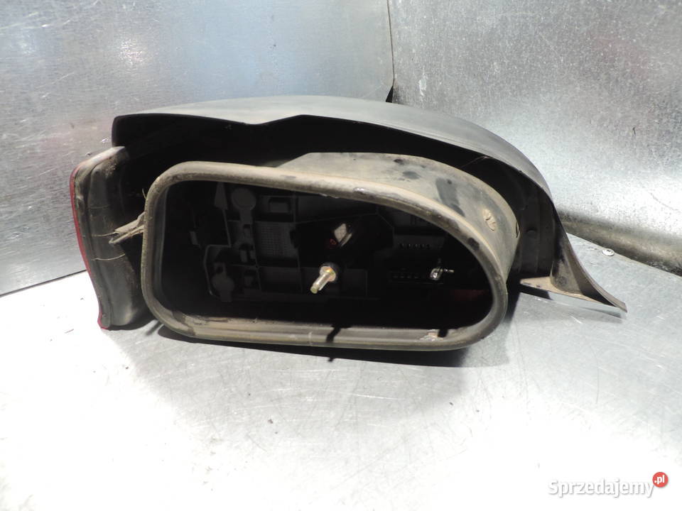 LAMPA PRAWA TYLNA CITROEN SAXO Lampy tylne Nowy Sącz sprzedam