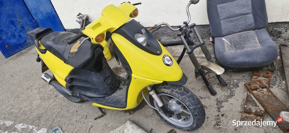 Derbi hunter 50 skuter am6 gilera cagiva senda Rok produkcji 1996 Dęblin