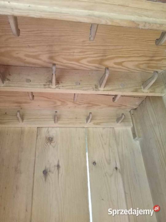 Stara drewniana szafa do renowacji Meble