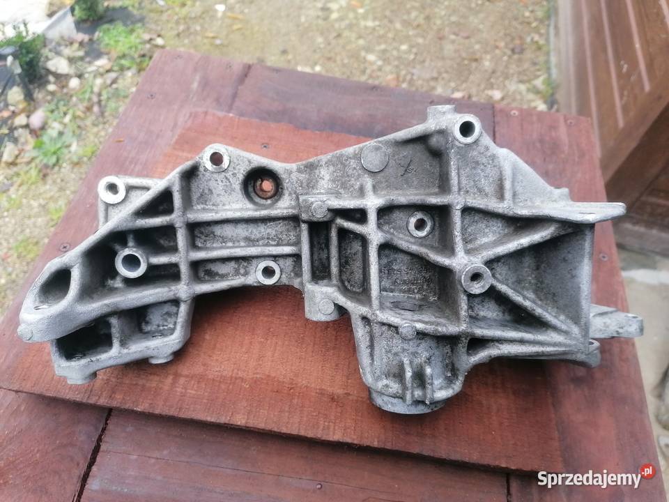 Audi a4 b5 18 ADR Wspornikłapa alternatora 058 Jędrzychów
