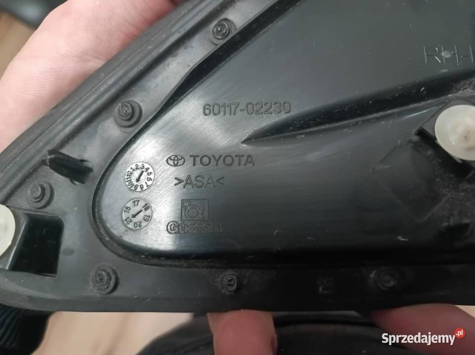 Toyota Corolla E21 trójkąt błotnika prawego Warszawa