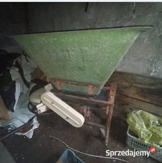 Rozsiewacz motyl POM Augustów Rypin sprzedam