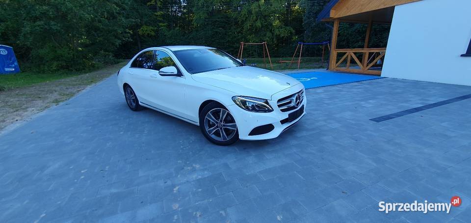 Mercedes C220d W205 Sedan 2017r 140000 22 MP3 Mercedes-Benz sprzedam