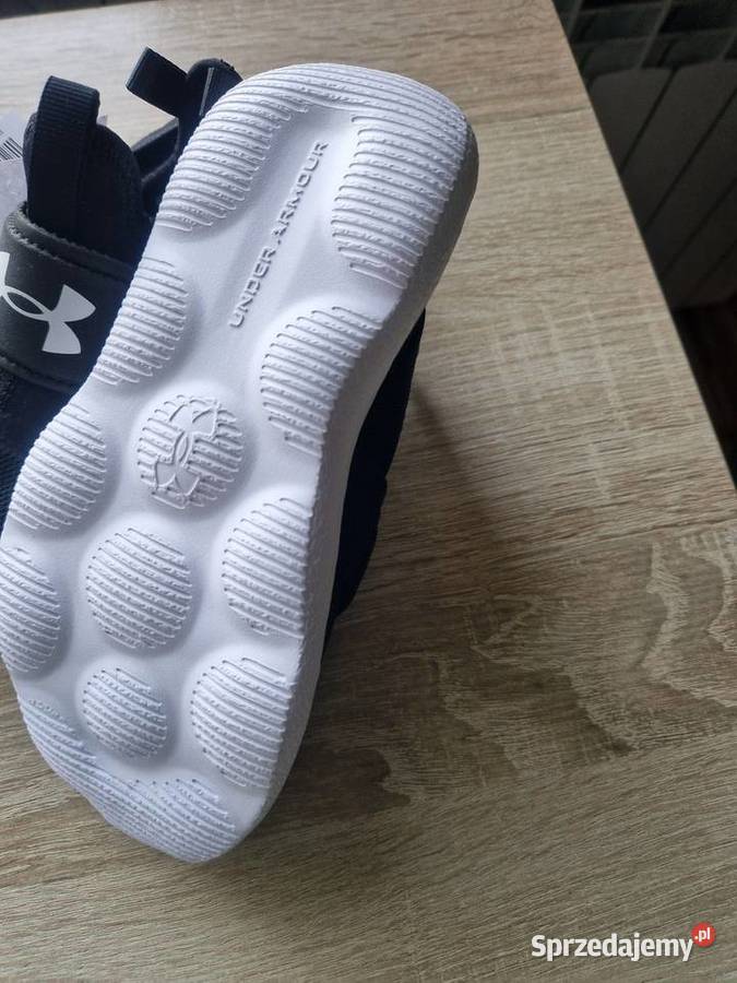 Sprzedam buty dziecięce r 285 sprzedam