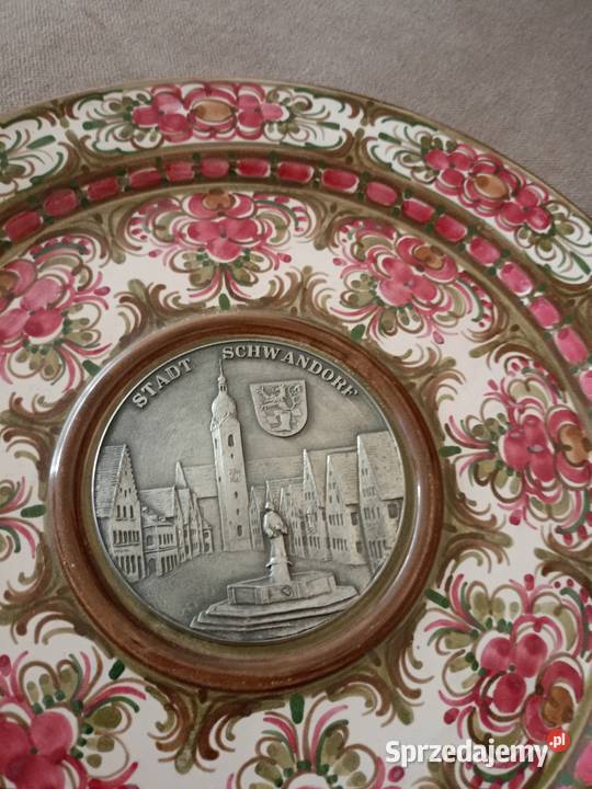 Talerz sygnowany dolnośląskie Lubin