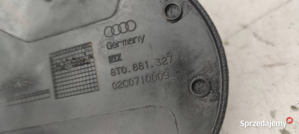 OSŁONA ZAŚLEPKA FOTELA LEWY AUDI A4 A6 8T0881327 Przystajń