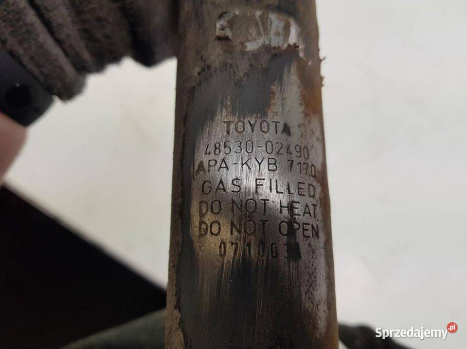 AMORTYZATOR PRAWY TYŁ TOYOTA AURIS 4853002490 Lipno