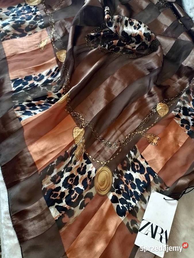 ZARADuża apaszka biznesowa z łańcuchami z Kraków