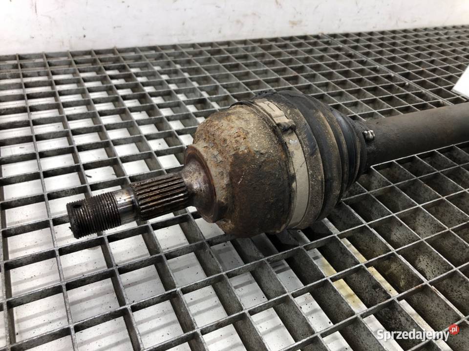 PÓŁOŚ PRAWY PRZÓD CITROEN C5 II 22 133 PRZEGUB