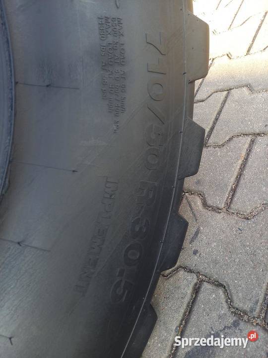Opona używana rolnicza 71050R305 VREDESTEIN Zaścianki sprzedam