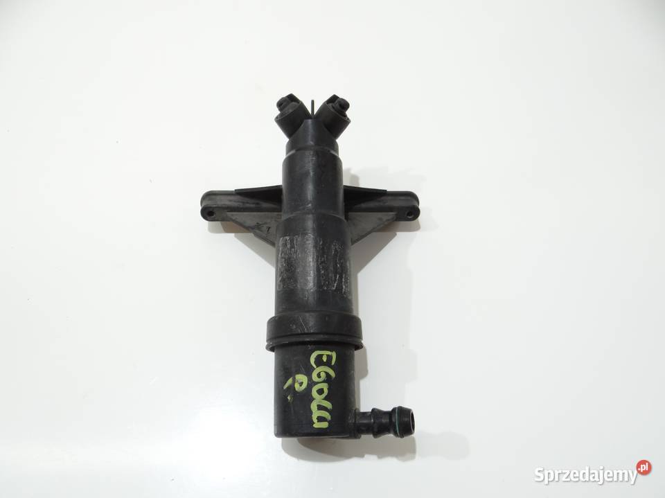 DYSZA SPRYSKIWACZA LAMPY LEWA PRAWA BMW E60 E61