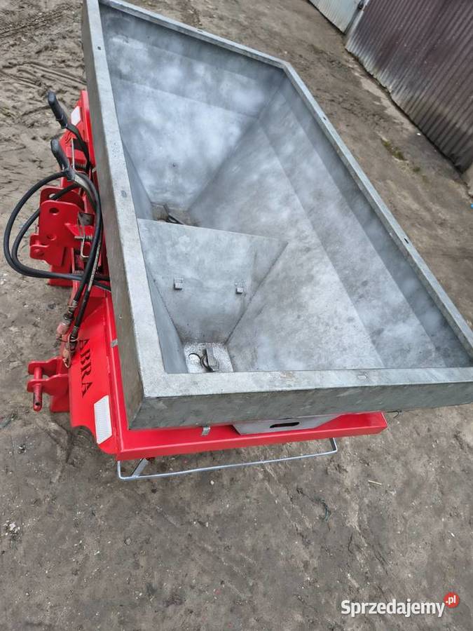 Rozsiewacz nawozów dwutalerzowy ABRA SENIOR 600 Rozsiewacze nawozów łódzkie Wielgomłyny sprzedam