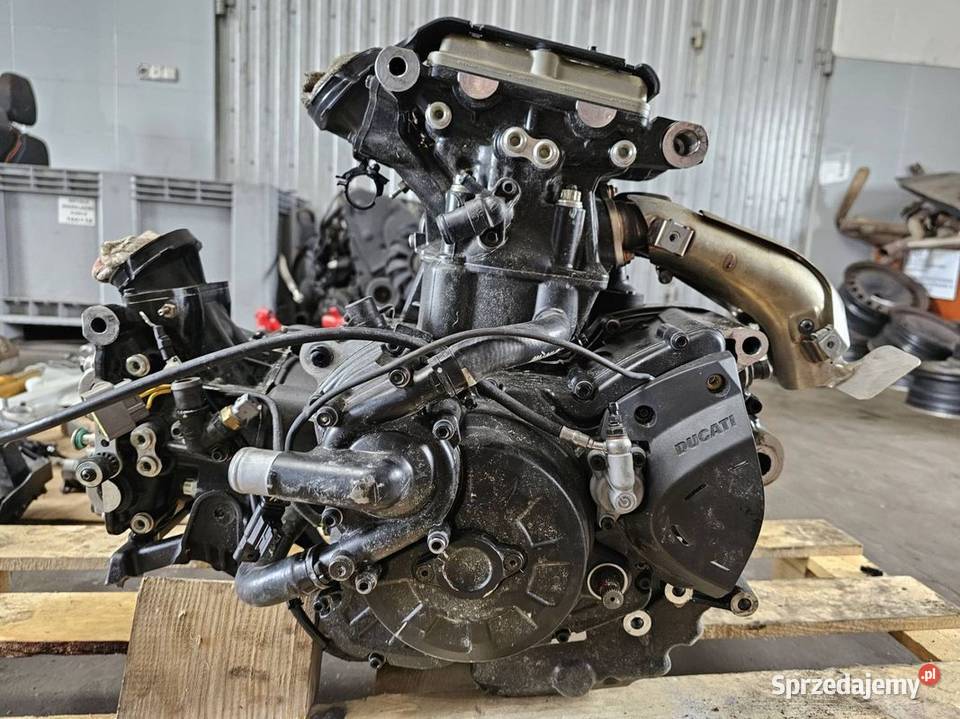 SILNIK MOTOCYKL DUCATI SUPERSPORT 950 S 2021 Lipno sprzedam