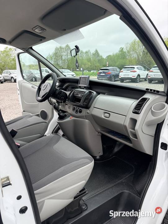 Opel Vivaro 20cdti 2010r Tomaszów Lubelski
